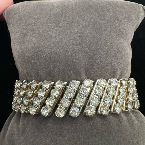 Vintage Rhinestone Accordion Style Cuff Bracelet - Picture 3 of 3